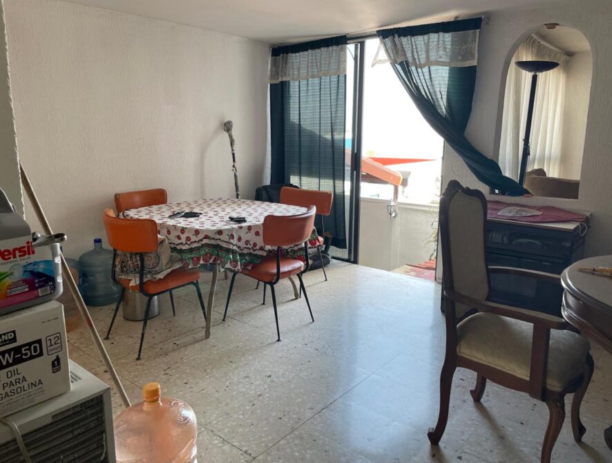 2 comedor lomas de