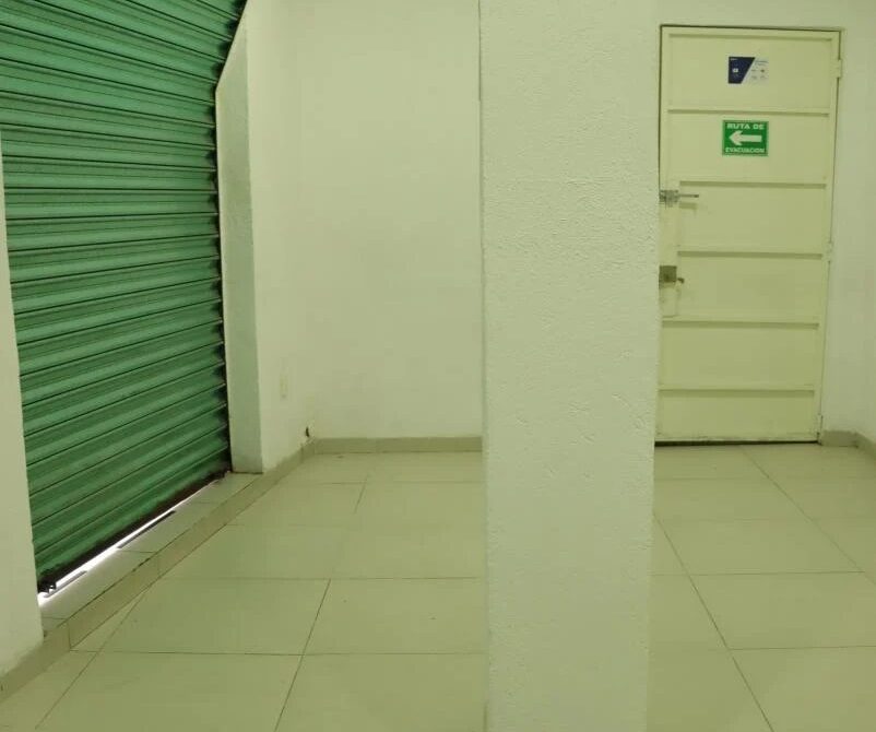adentro 3