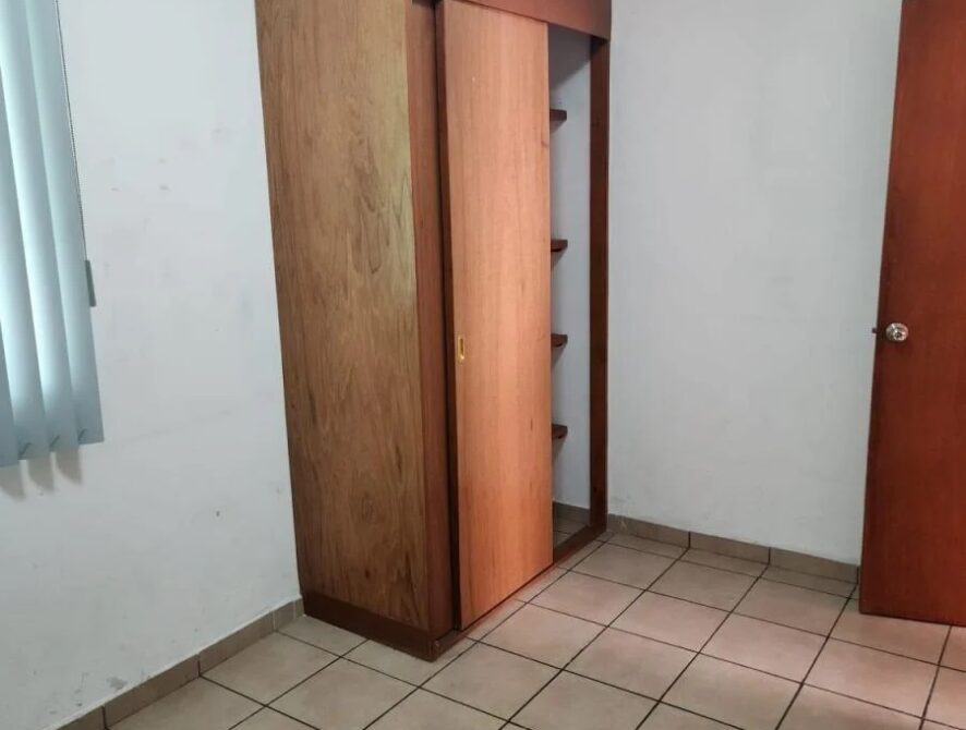 closet 2