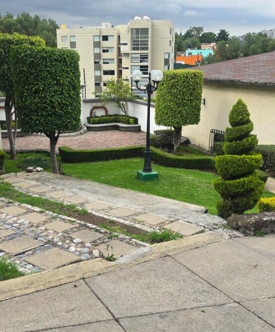 entrada con patio